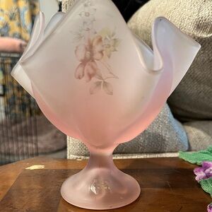 Elegant Pink Floral Glass Vase